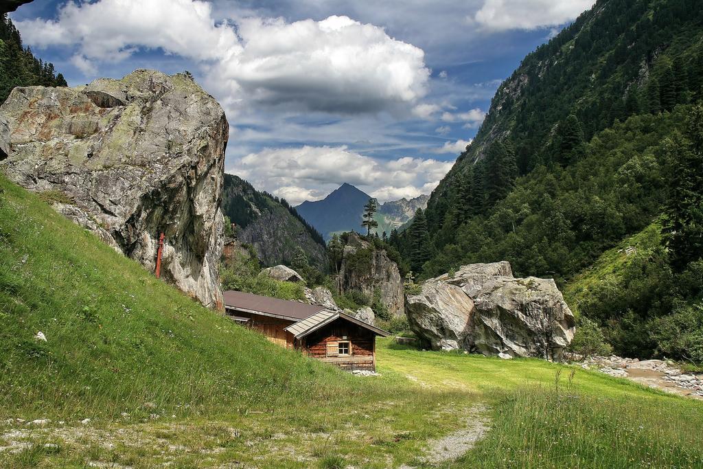 Alpen Appartements Hochmuth Mayrhofen Kültér fotó